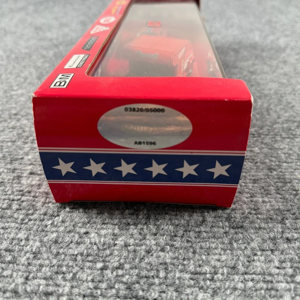 Hot Wheels Tom McEwen The Mongoose 2-Car Set Red Limited 03820/05000 Rare
